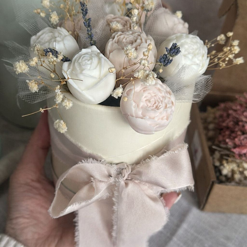 Floral Candle Gift Box | Handmade Candle | Gift for Her